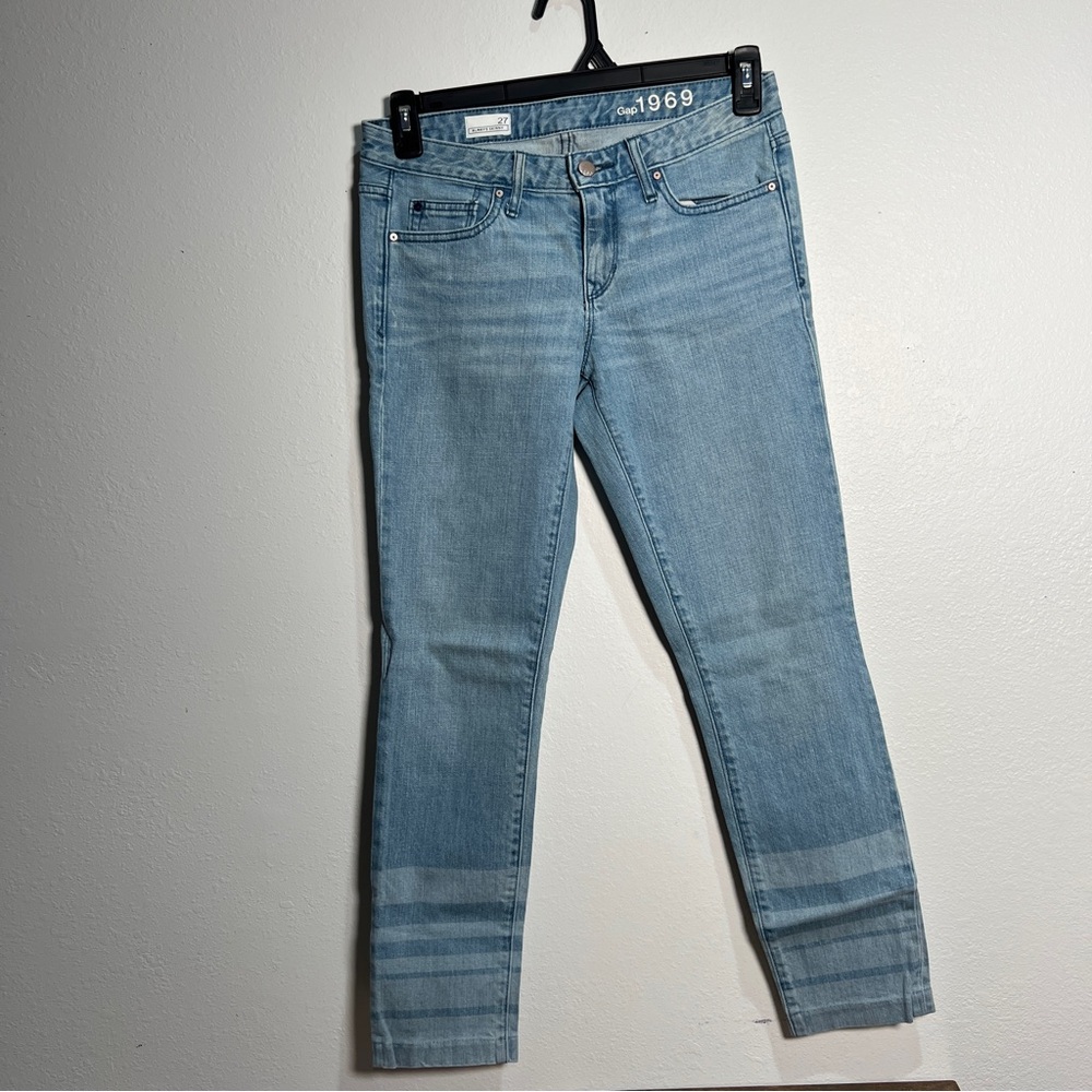 1969 Women's Light Blue Skinny Jeans